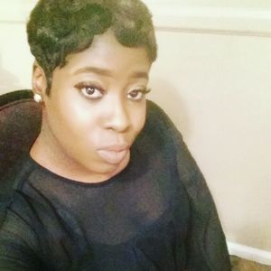 Meet your Posher, April